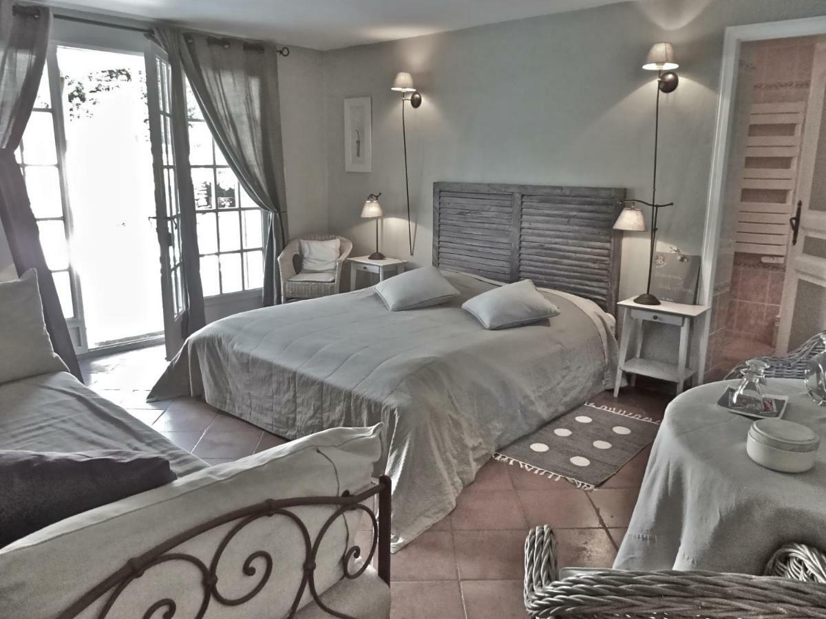 Les Chambres Des Taillades Les Taillades Экстерьер фото